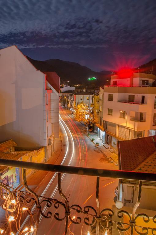 Hotel Cosmos Asenovgrad Exterior foto